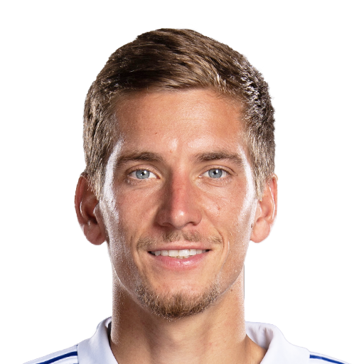 Dennis Praet